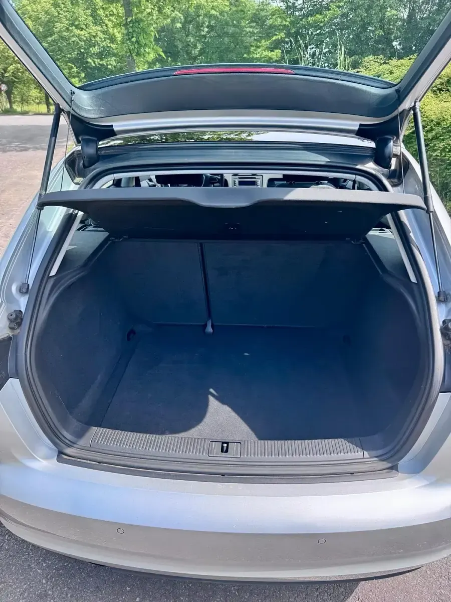 Gebraucht Audi A3 Sportback 140 PS (102 kW) 2012 Silber Kleinwagen