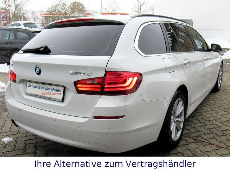 Gebraucht BMW 520 190 PS (139 kW) 2017 Weiß Limousine