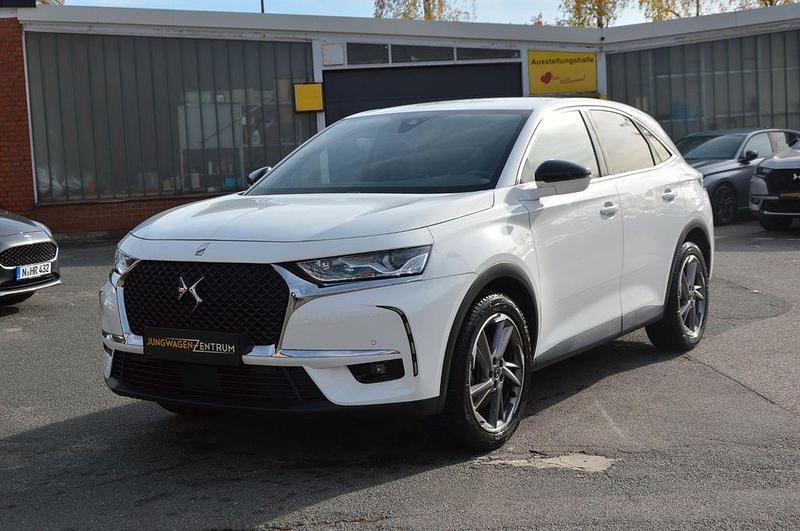 Weiß Gebraucht 2022 DS Automobiles DS7 Crossback Bastille Plus SUV | 22.590 € (Guter Preis) - Bild 1/4