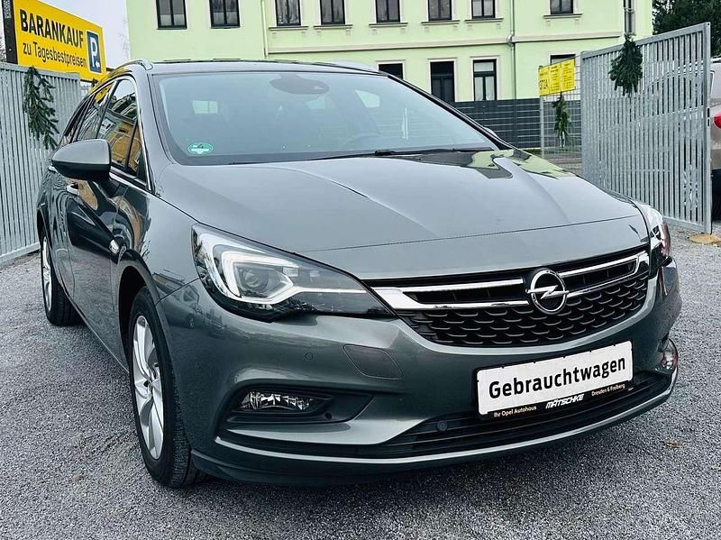 Grau Gebraucht 2017 Opel Astra Innovation Kombi | 10.999 € (Fairer Preis) - Bild 1/4