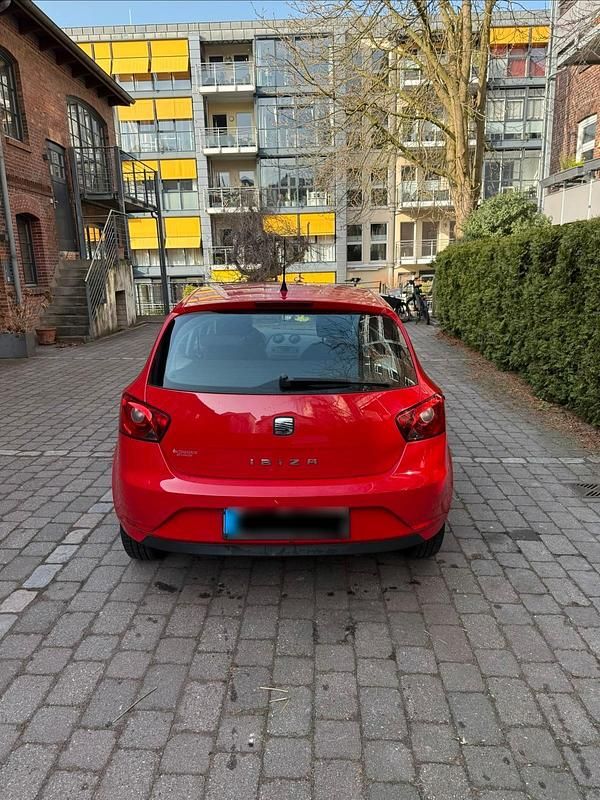 Gebraucht Seat Ibiza 69 PS (50 kW) 2013 Rot Kleinwagen