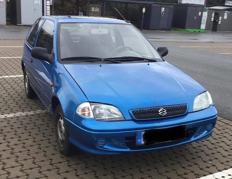 Gebraucht Suzuki Swift 56 PS (41 kW) 2001 Blau Kleinwagen