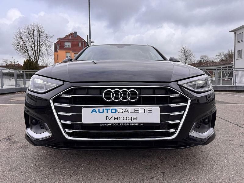 Używany Audi A4 Ambiente 204 KM (150 kW) 2022 Czarny Kombi
