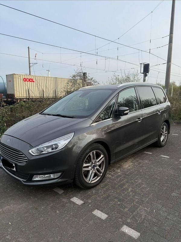 Gebraucht Ford Galaxy Titanium 190 PS (139 kW) 2019 Van / Kleinbus
