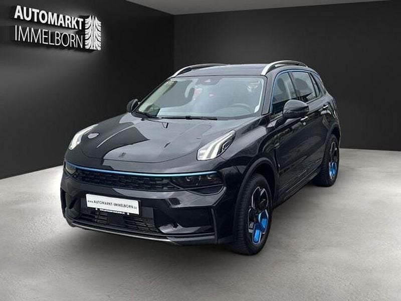 Second-hand Lynk & Co 01 197 CP (144 kW) 2022 Negru SUV