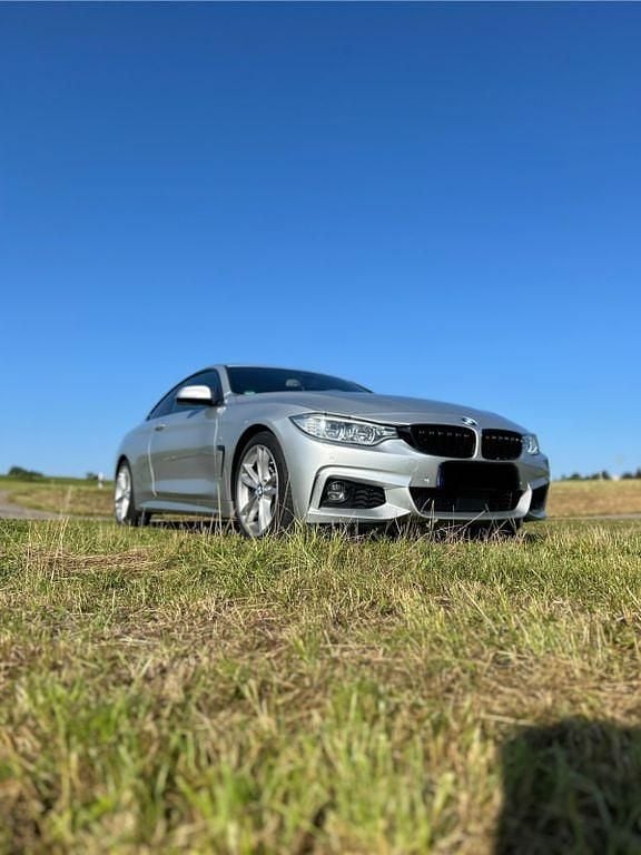 Grau Gebraucht 2017 BMW 430 M Sport Coupé | 24.900 € (Fairer Preis) - Bild 1/4