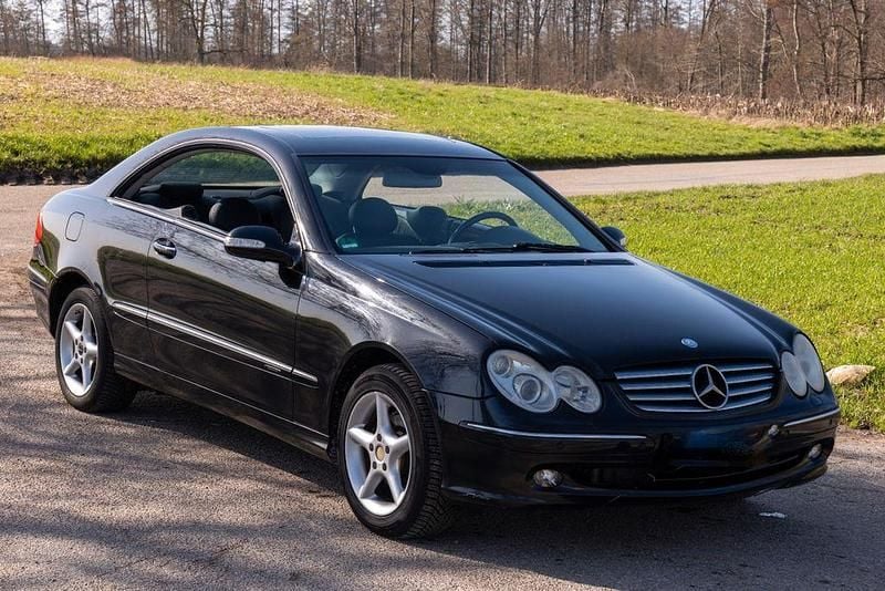 Gebraucht Mercedes CLK320 218 PS (160 kW) 2003 Schwarz Coupé