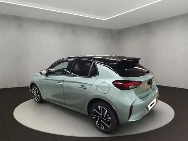 Neu Opel Corsa 110 PS (80 kW) 2026 Eukalyptus grün (metallic) Kleinwagen