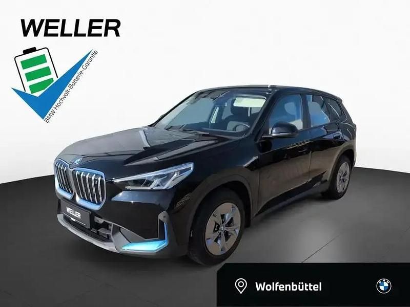 Gebraucht BMW iX1 Performance 225 kW (306 PS) 2023 Schwarz ii (schwarz) SUV