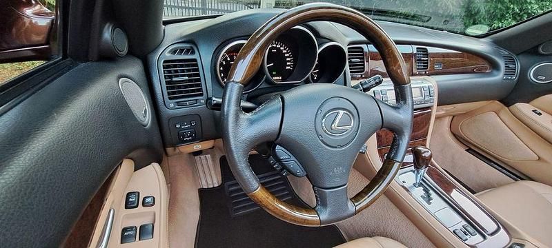 Gebraucht Lexus SC430 286 PS (210 kW) 2008 Braun Cabrio