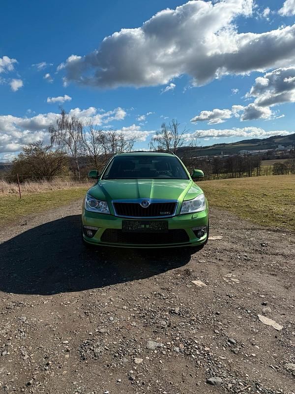 Gebraucht Skoda Octavia RS 170 PS (125 kW) 2012 Grün Kombi