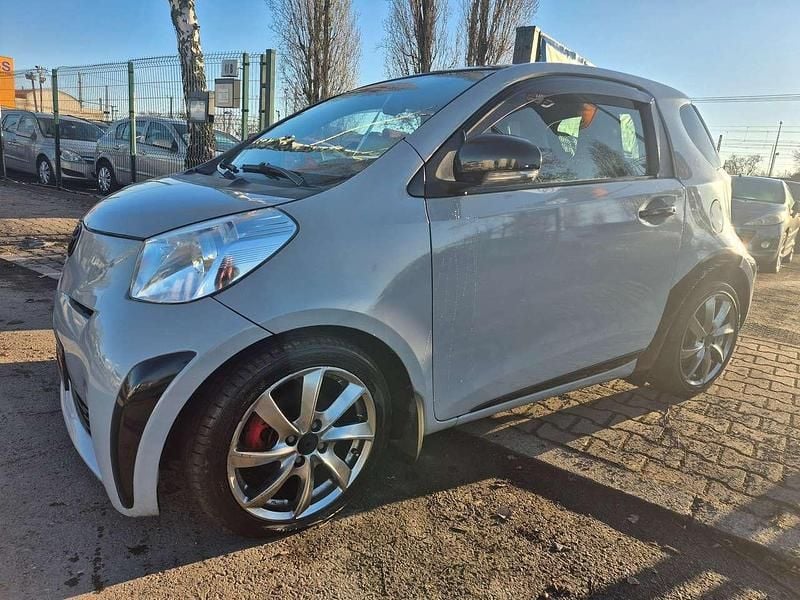 Gebraucht Toyota iQ 68 PS (50 kW) 2009 Grau Kleinwagen