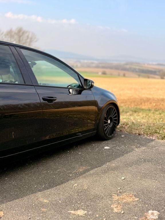 Gebraucht VW Golf VII 140 PS (102 kW) 2012 Schwarz Limousine