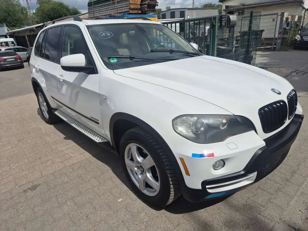 Gebraucht BMW X5 272 PS (200 kW) 2009 Alpinweiss iii SUV