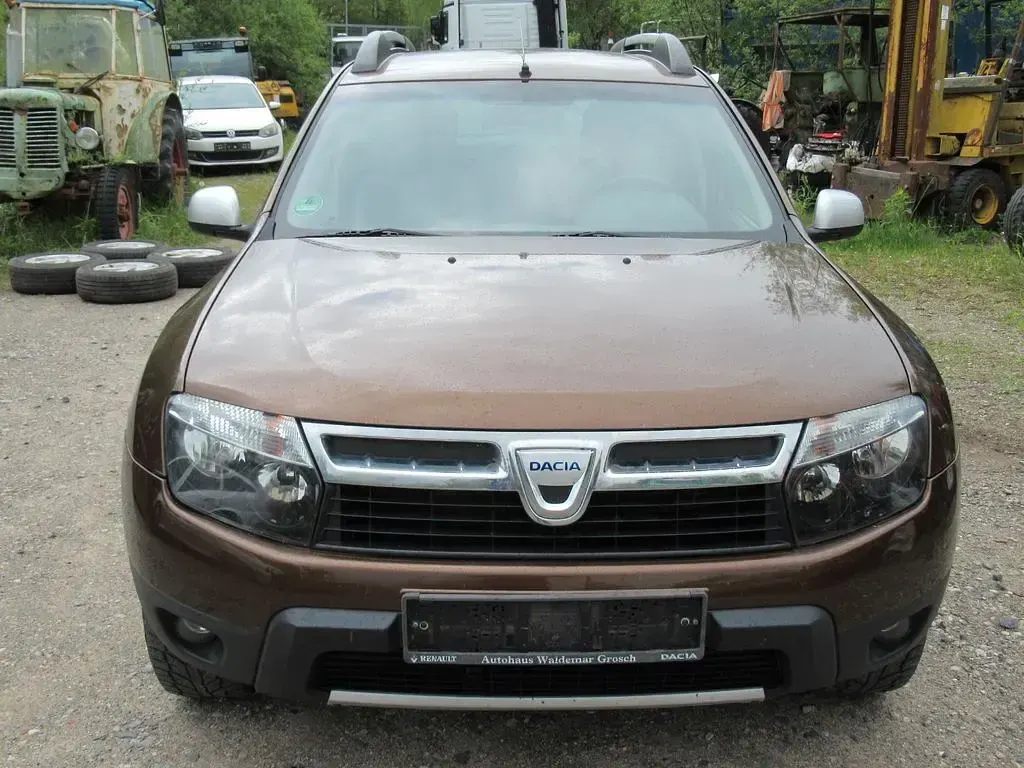 Gebraucht Dacia Duster Prestige 105 PS (77 kW) 2010 Braun SUV