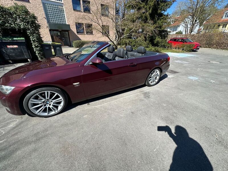 Rot Gebraucht 2009 BMW 320 Cabriolet Sport Line Cabrio | 11.900 € (Fairer Preis) - Bild 1/4