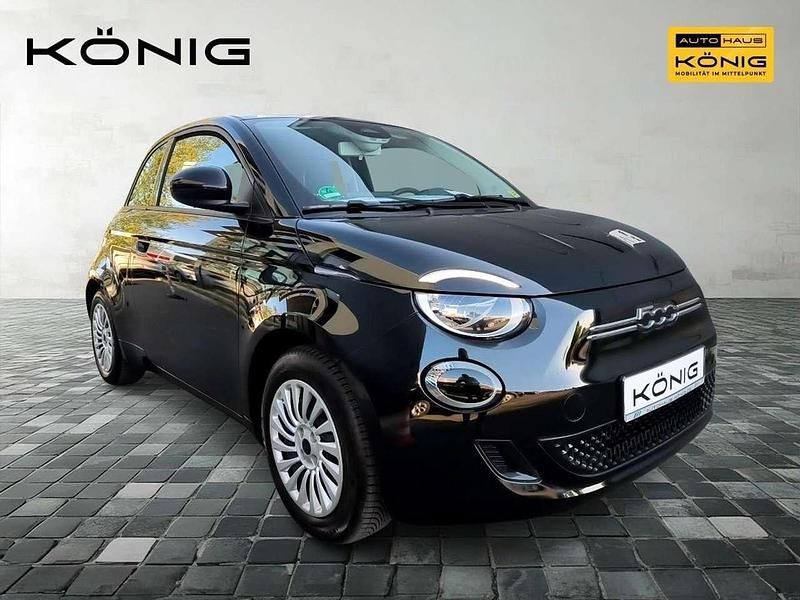 Gebraucht Fiat 500e 86 kW (118 PS) 2023 Schwarz Limousine