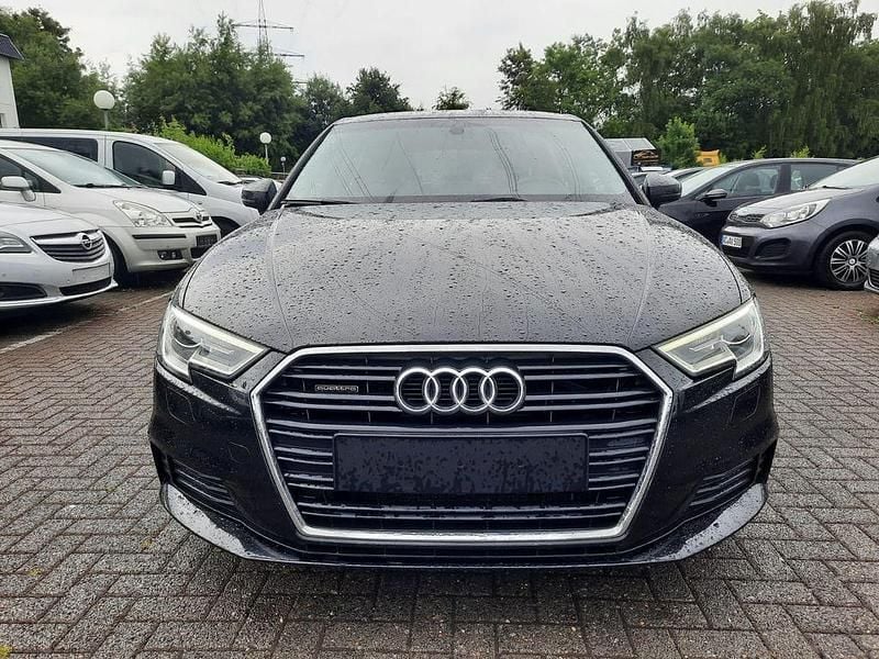 Gebraucht Audi A3 Sportback 150 PS (110 kW) 2016 Schwarz Kleinwagen