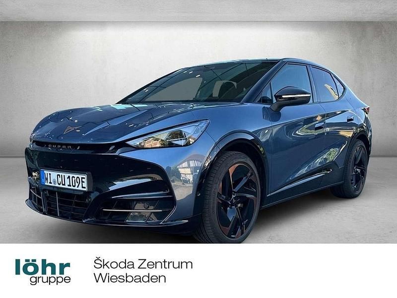 Tavascan blue metallic Gebraucht 2024 Cupra Tavascan VZ SUV | 44.490 € - Bild 1/4