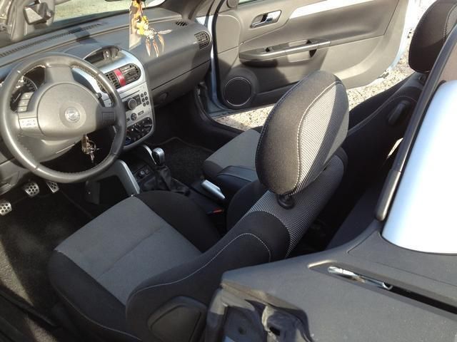 Gebraucht Opel Tigra Sport 125 PS (91 kW) 2005 Blau Cabrio