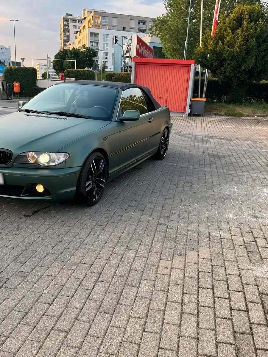 Gebraucht BMW 325 192 PS (141 kW) 2003 Schwarz Cabrio