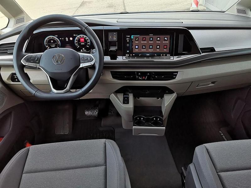 Neu VW Multivan Edition 150 PS (110 kW) 2025 Blau Van