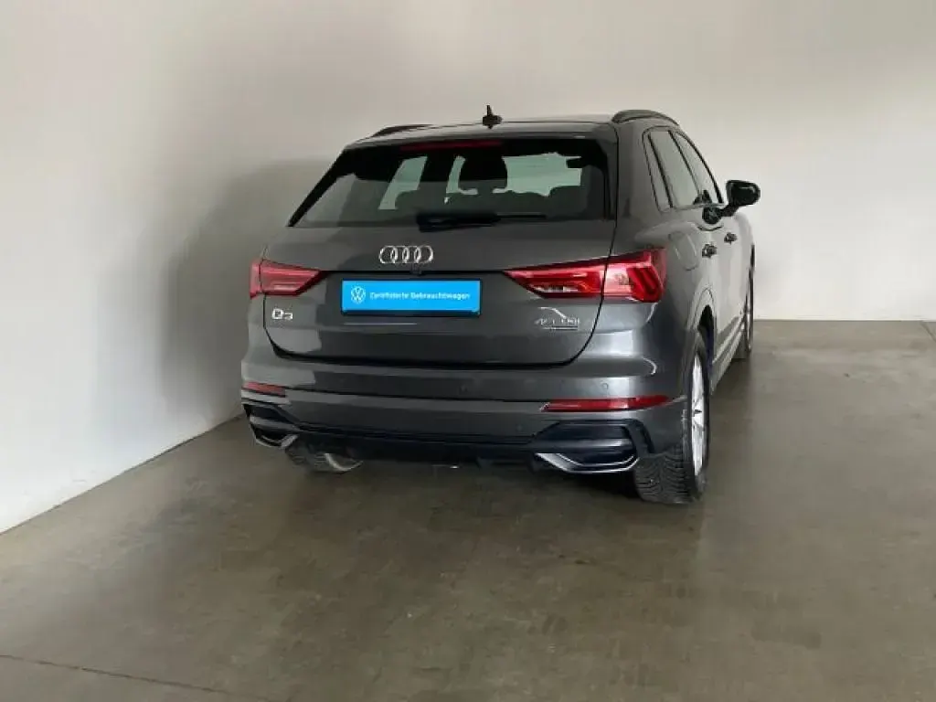 Gebraucht Audi Q3 S-Line 190 PS (139 kW) 2020 Grau SUV