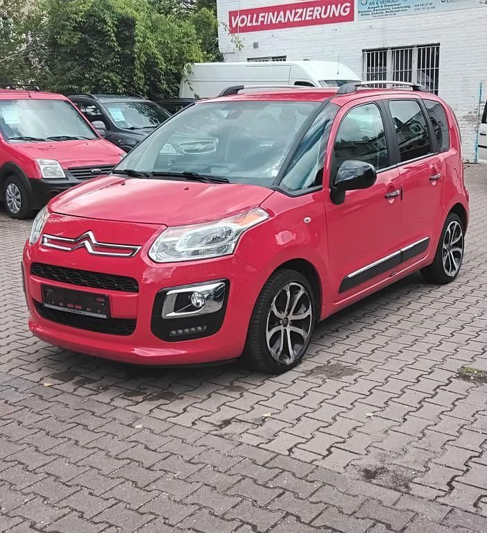 Rot Gebraucht 2016 Citroën C3 Picasso Exclusive Van / Kleinbus | 7.450 € (Teuer) - Bild 1/4