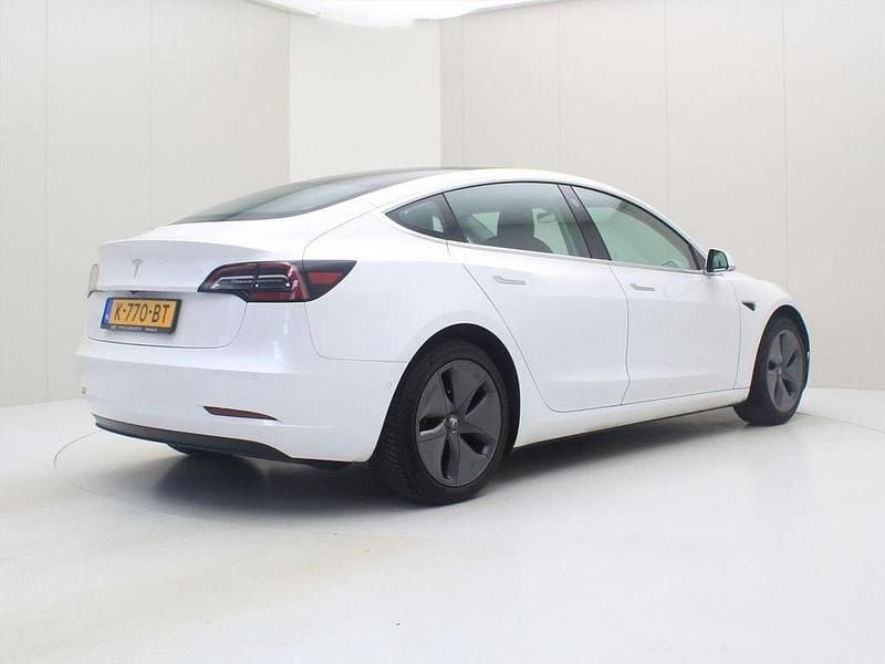 Gebraucht Tesla Model 3 Standard Range 225 kW (306 PS) 2020 Weiß Limousine