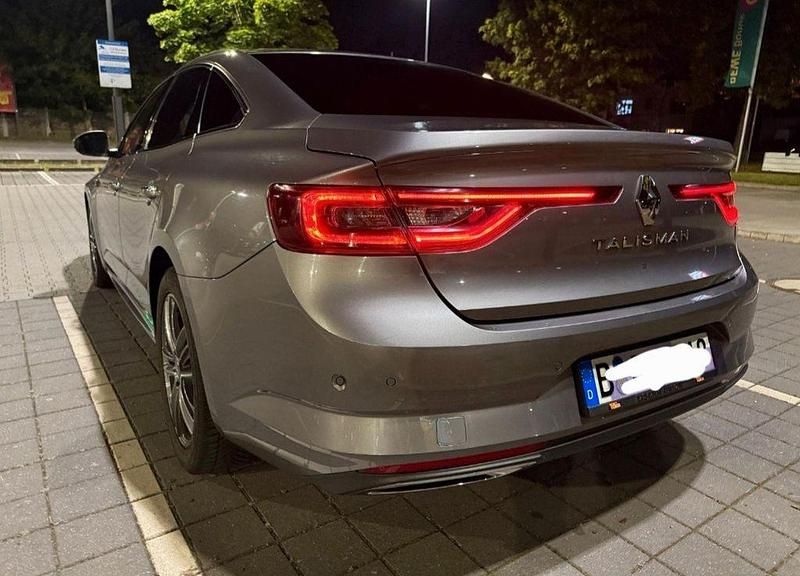 Grau Gebraucht 2017 Renault Talisman Limousine | 8.000 € (Superpreis) - Bild 1/4
