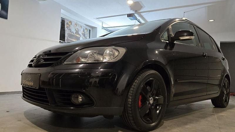 Schwarz Gebraucht 2007 VW Golf Plus United Van / Kleinbus | 4.699 € (Fairer Preis) - Bild 1/4