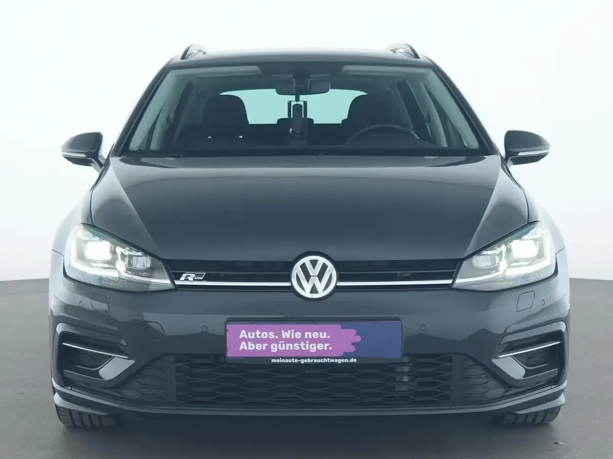 Second-hand VW Golf VIII Highline 150 CP (110 kW) 2020 Gri