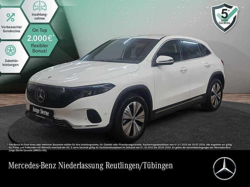 Weiß Gebraucht 2025 Mercedes EQA250+ Progressive SUV | 36.990 € (Etwas zu teuer) - Bild 1/3