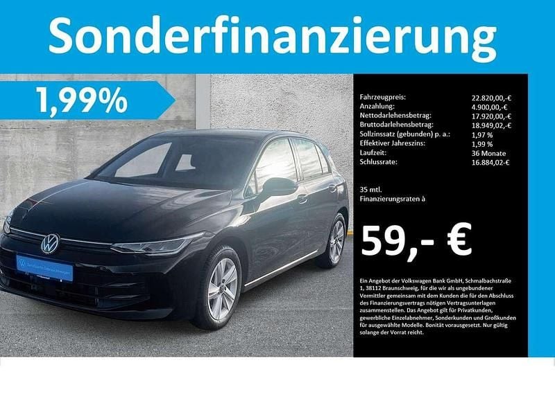 Grenadillschwarz metallic Gebraucht 2024 VW Golf VIII Life Limousine | 22.240 € (Guter Preis) - Bild 1/4