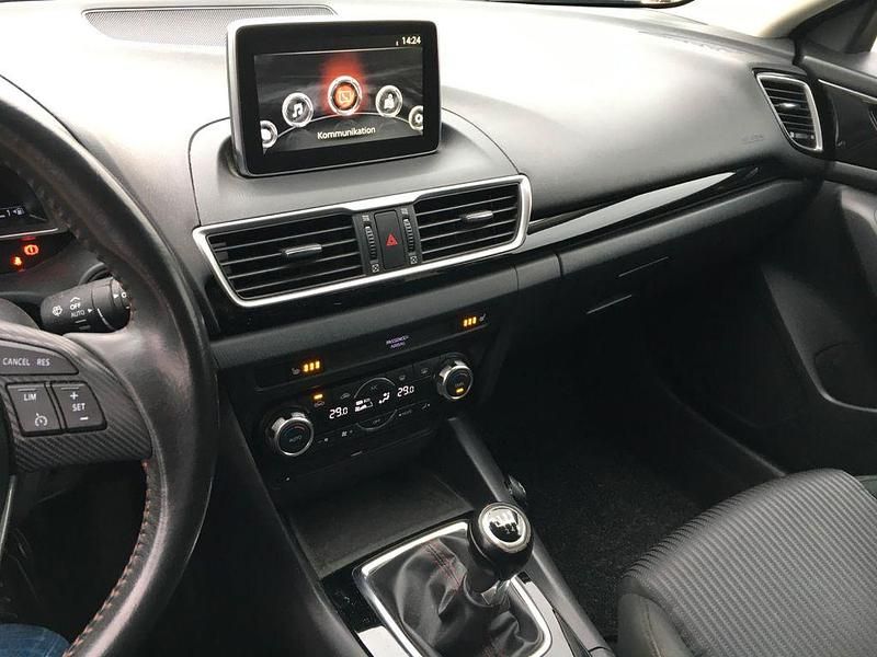 Gebraucht Mazda 3 Center-Line 150 PS (110 kW) 2014 Rot Limousine