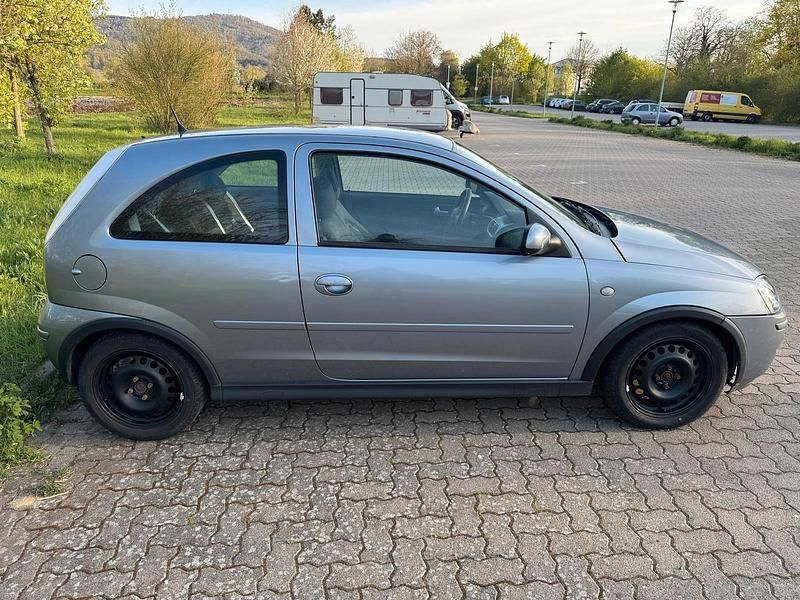 Gebraucht Opel Corsa 75 PS (55 kW) 2006 Kleinwagen