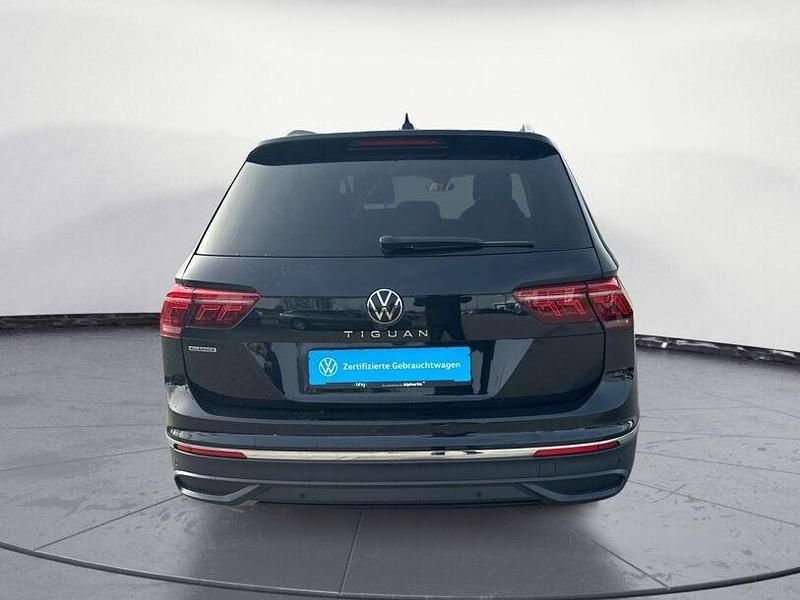 Gebraucht VW Tiguan Allspace 150 PS (110 kW) 2022 Schwarz SUV