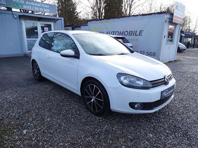 Weiß Gebraucht 2009 VW Golf VI Highline Kleinwagen | 4.990 € (Fairer Preis) - Bild 1/4