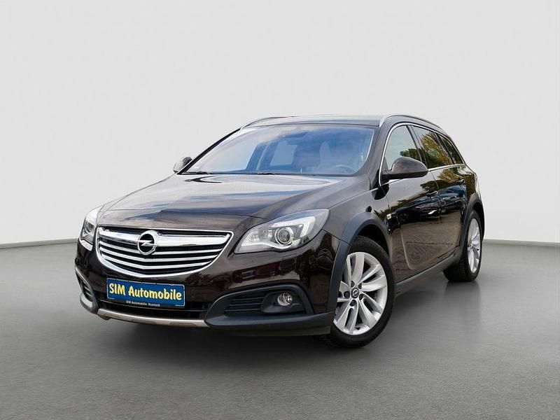Braun Gebraucht 2014 Opel Insignia Country Tourer Kombi | 13.490 € (Fairer Preis) - Bild 1/4