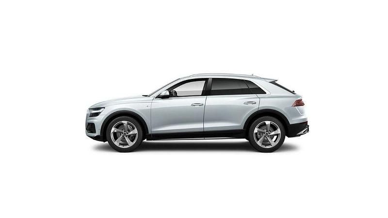 Gebraucht Audi Q8 Ambiente 340 PS (250 kW) 2023 Satellitsilber metallic SUV