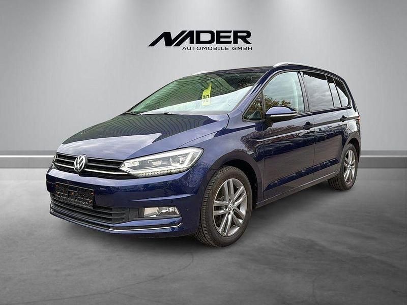Blau Gebraucht 2019 VW Touran Sound Van / Kleinbus | 19.990 € (Guter Preis) - Bild 1/4