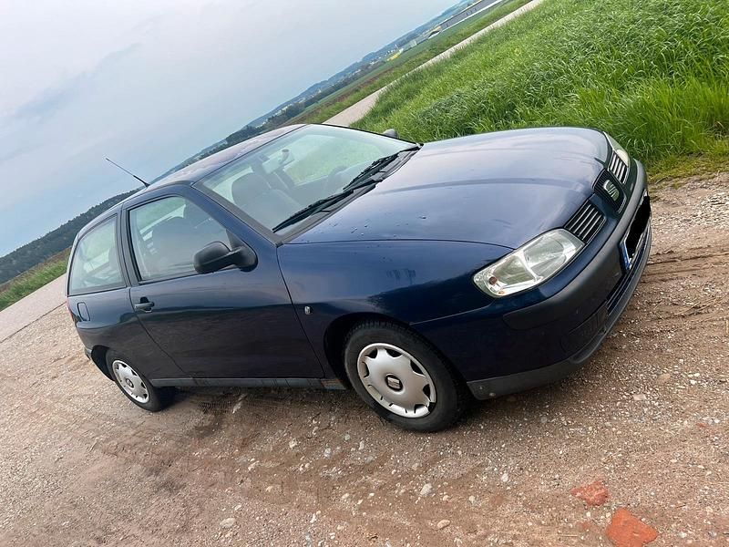 Gebraucht Seat Ibiza 75 PS (55 kW) 2000 Blau Kleinwagen