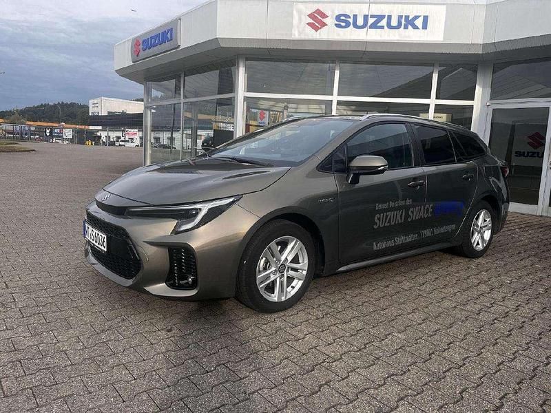 Oxide bronze Gebraucht 2023 Suzuki Swace Comfort+ Kombi | 28.800 € (Teuer) - Bild 1/4