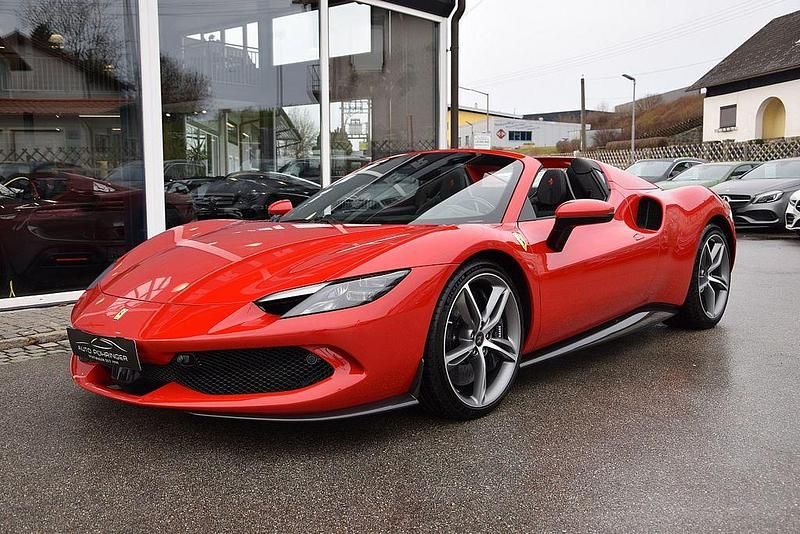 Gebraucht Ferrari 296 829 PS (609 kW) 2024 Rot Cabrio
