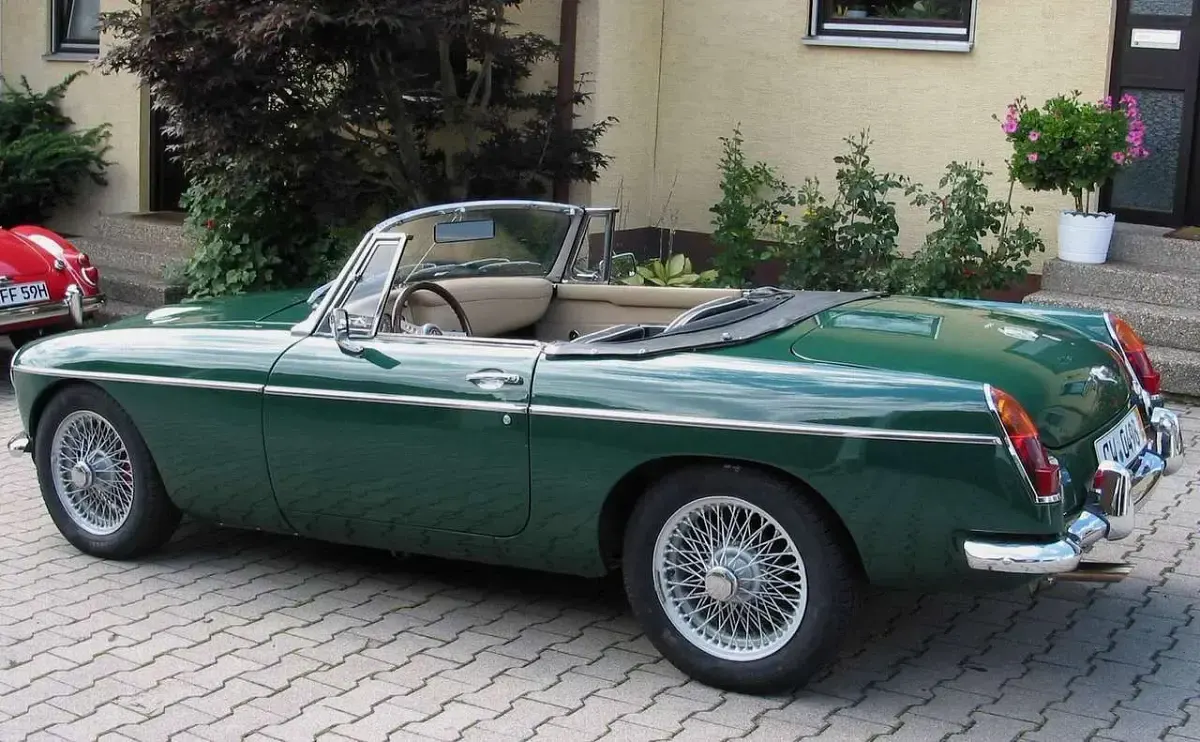 Gebraucht MG C 129 PS (94 kW) 1968 Grün Cabrio