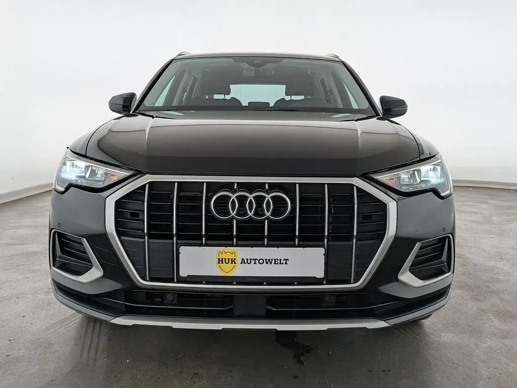 Gebraucht Audi Q3 Advanced 150 PS (110 kW) 2020 Mythosschwarz SUV