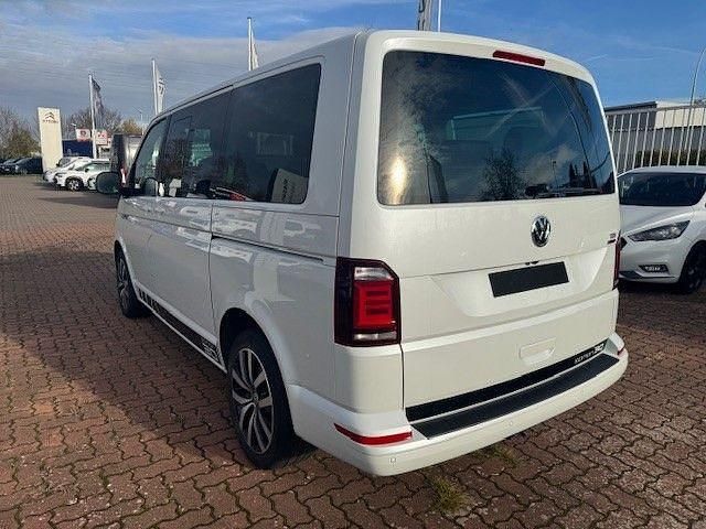 Second-hand VW Multivan Edition 204 CP (150 kW) 2016 Alb Monovolum