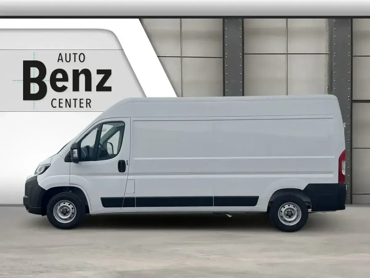 Nowe Toyota Proace 140 KM (102 kW) 2025 Biały Minivan