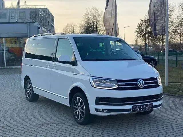Używany VW Multivan Highline 204 KM (150 kW) 2018 Andere Minivan
