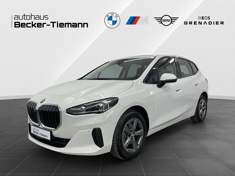 Alpinweiß uni Gebraucht 2024 BMW 216 Limousine | 24.910 € (Superpreis) - Bild 1/4